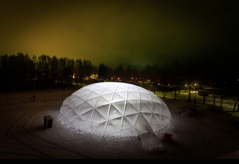 Illustration for article titled A Bizarre WWII-Era Supermaterial Made of Ice Is Making a Comeback